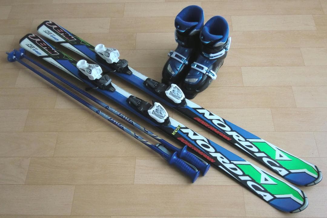 ■■送料無料■ノルディカ■ジュニア用スキー4点セット■140/24■WAX済■■
