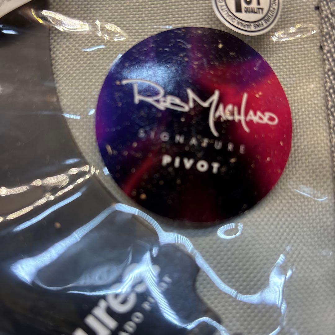 ロブマチャド　フューチャーフィン新品