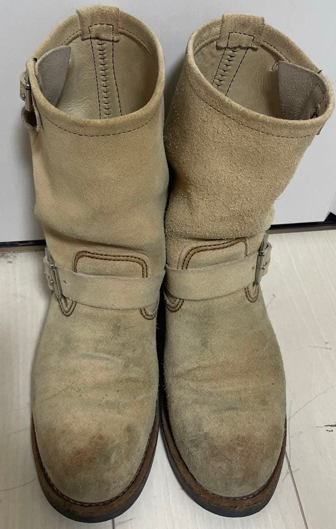 ベージュ スエード エンジニアブーツ