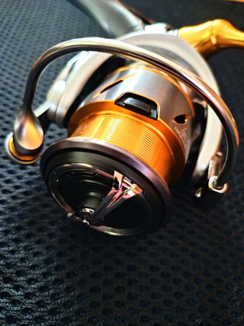 ダイワ 21フリームス FC LT2000S 新品未使用