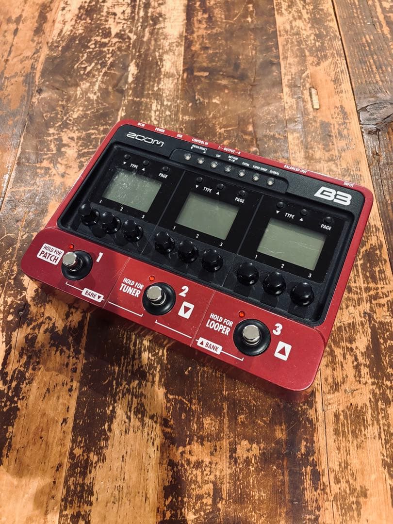 ベース ZOOM B3