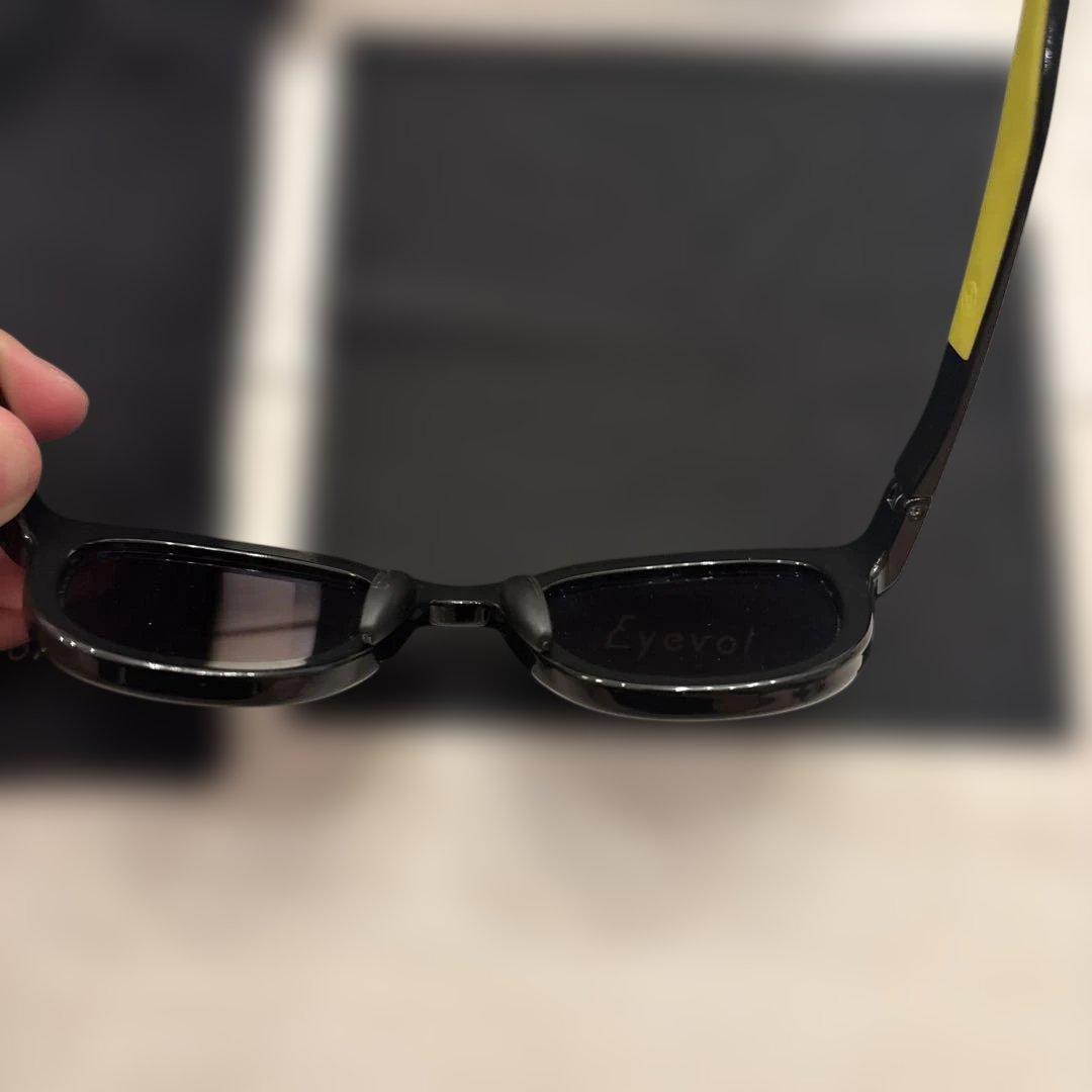 最終値下げ！Eyevol サングラス