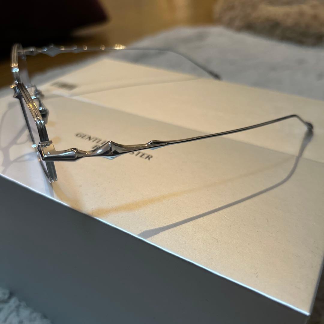 小物 GENTLE MONSTER BOLD Atomic 02(B)