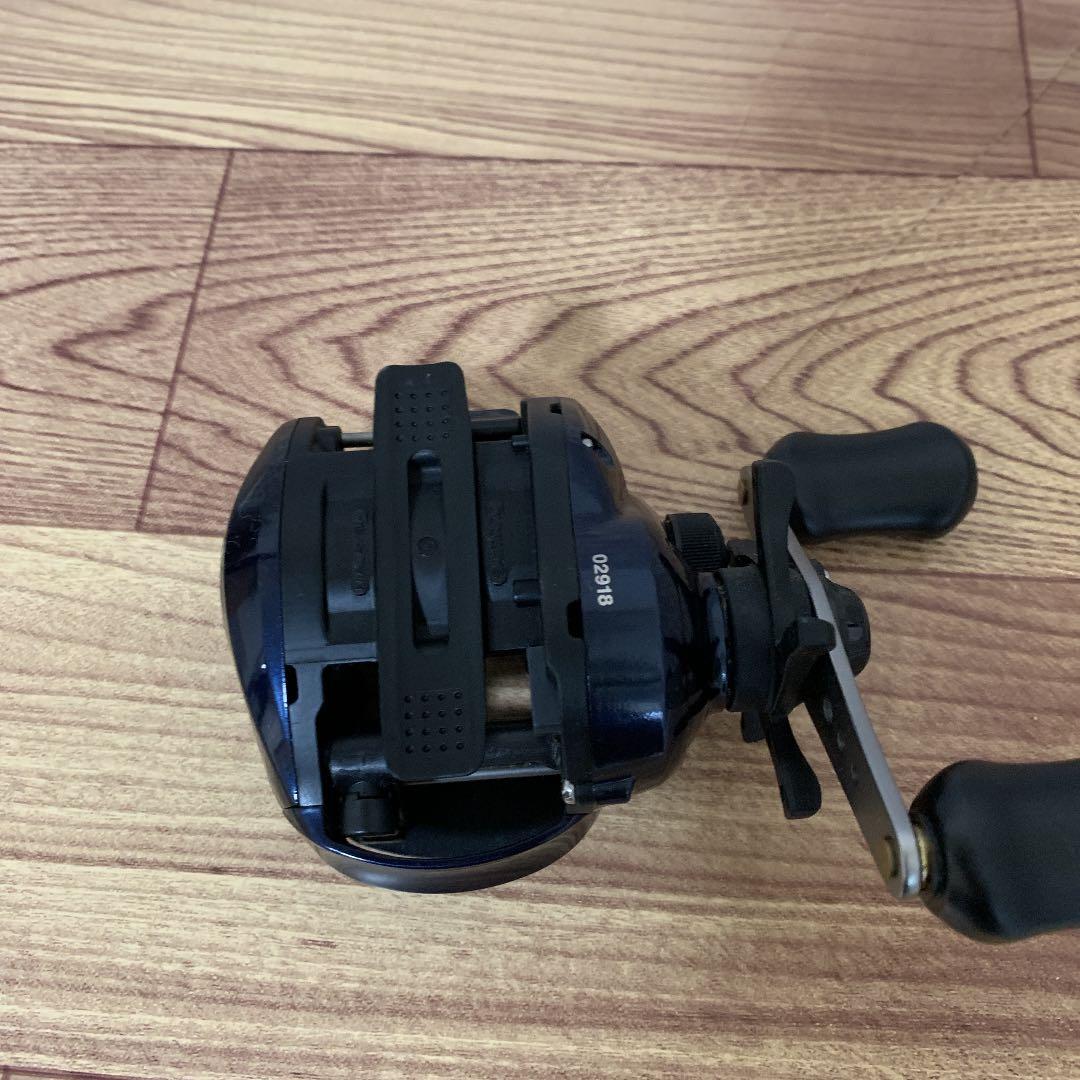 BASS RISE ベイトリール