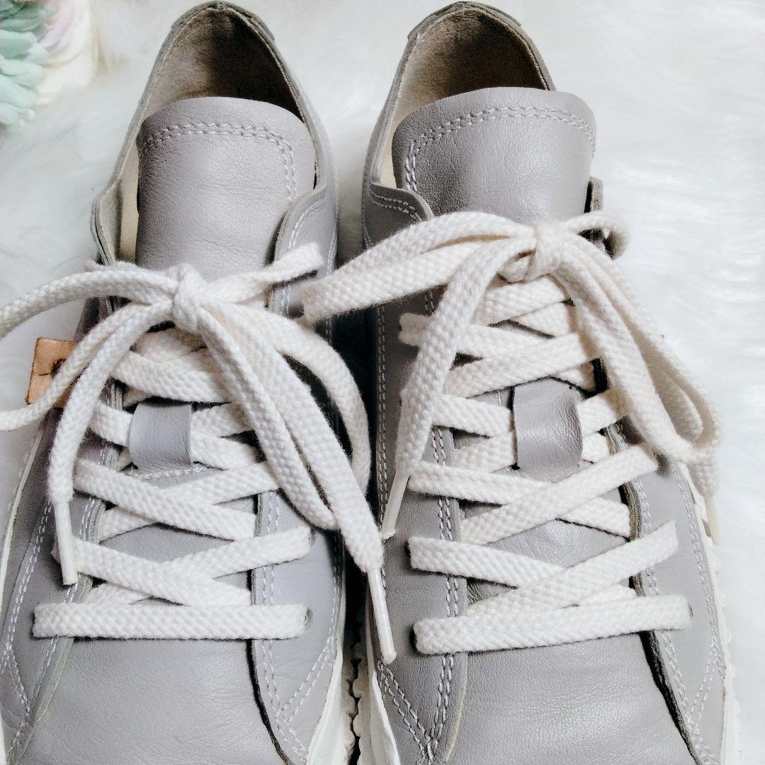 美品♪ スピングルムーブ スニーカー カンガルーレザー 本革 ローカット グレー