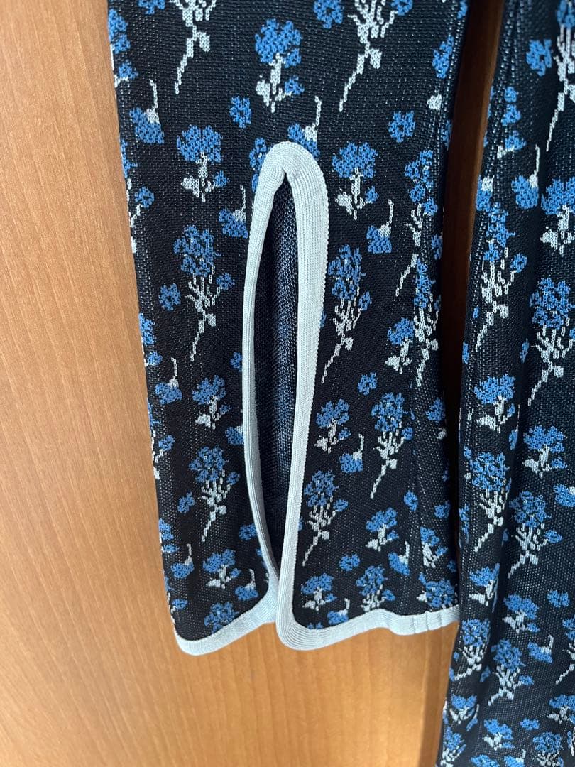 Mame Kurogouchi マメクロゴウチ 花柄ニットワンピース