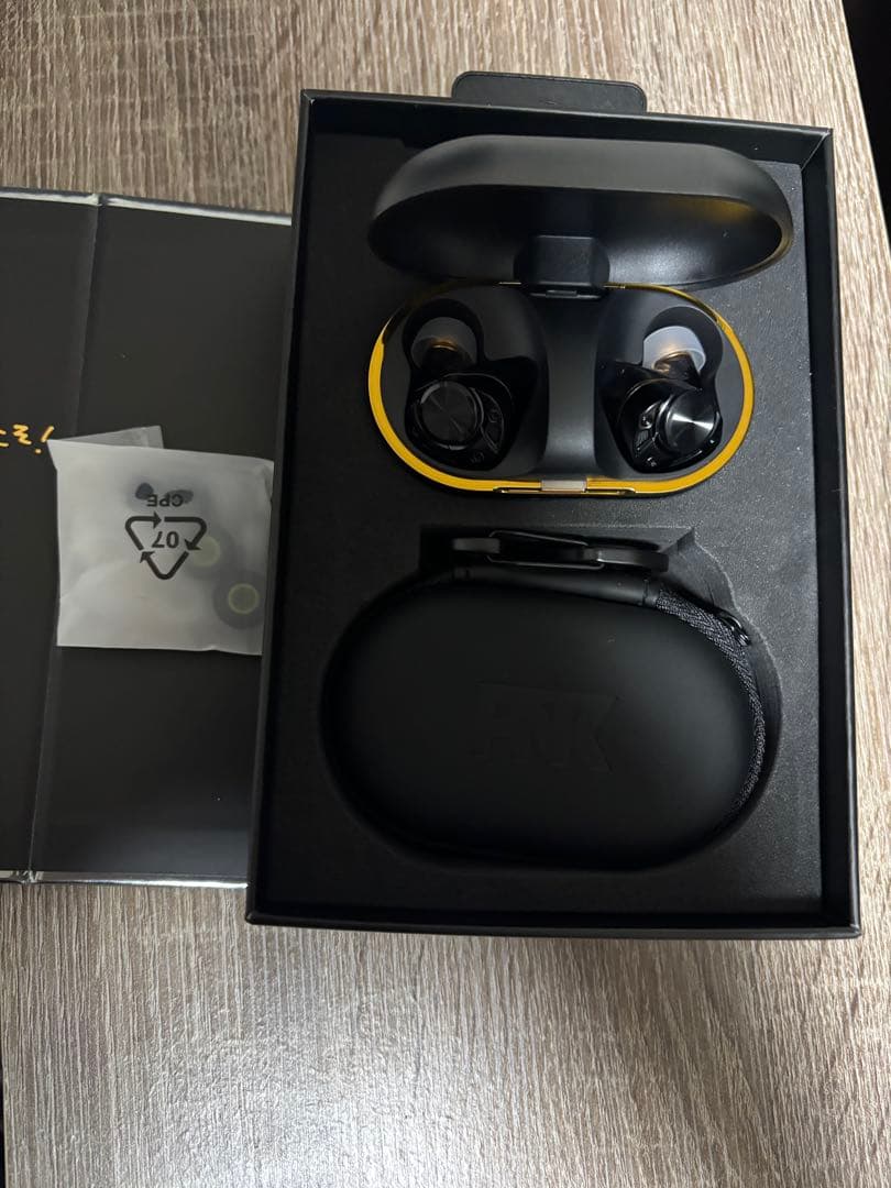 AVIOT TE-ZX1-PNK (ピヤホン7) 開封数分のみ美品