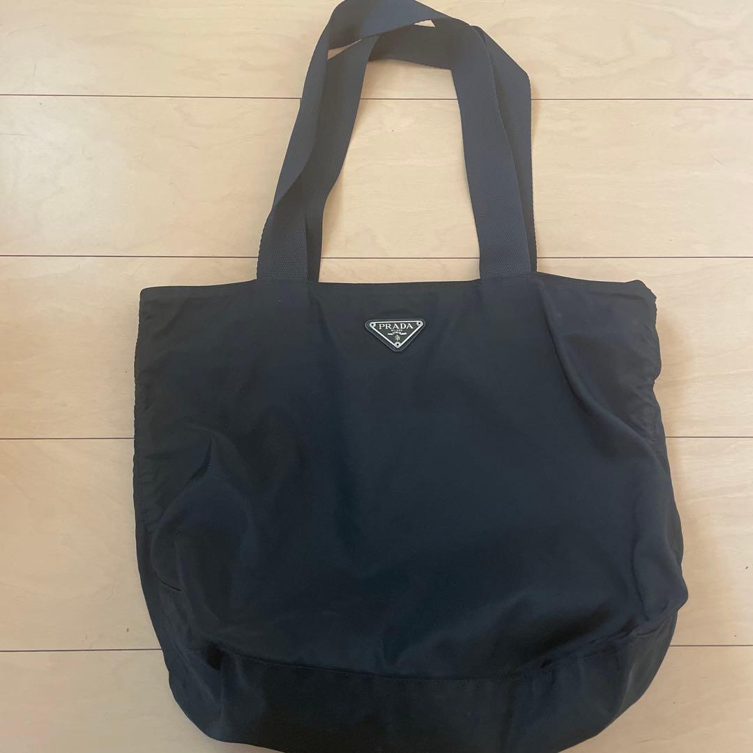 PRADA 黒 ナイロン トートバッグ