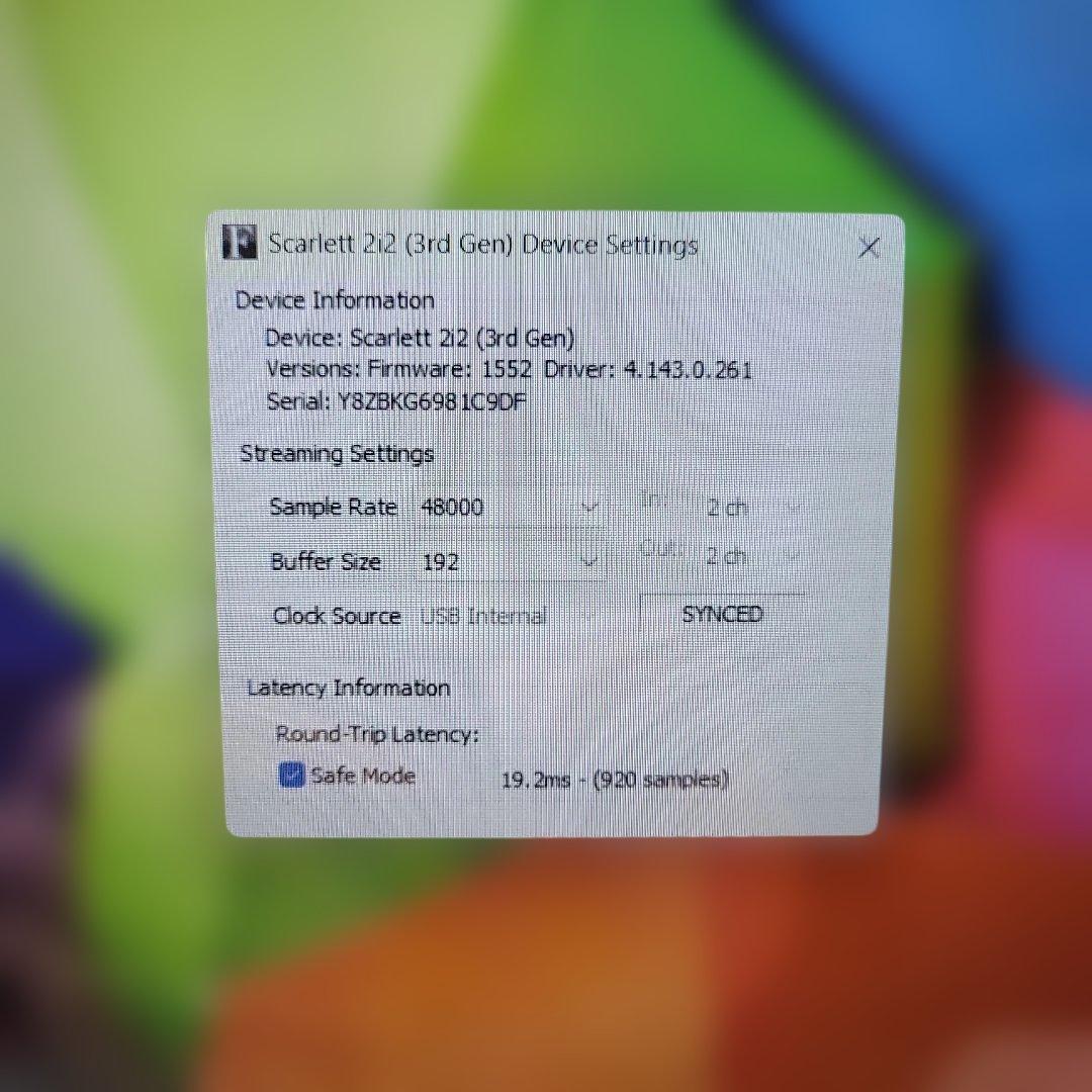 Focusrite Scarlett 2i2 (3rd Gen)動作品