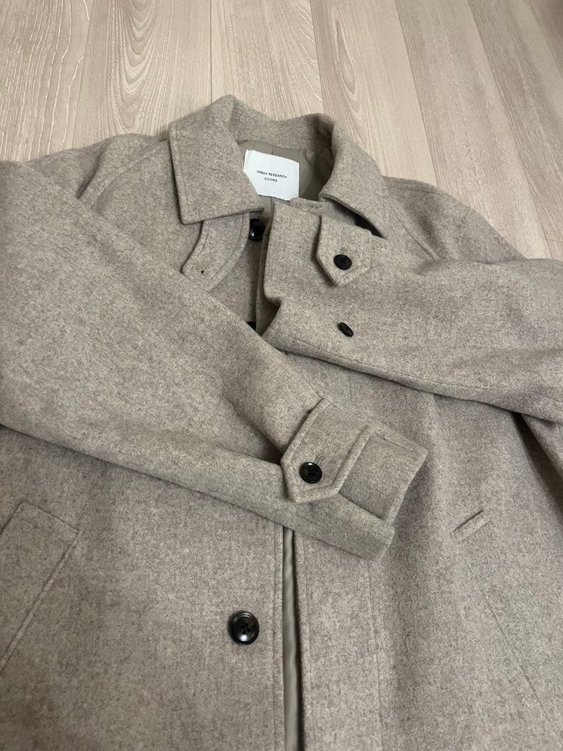 URBAN RESEARCH DOORS ベージュロングコート
