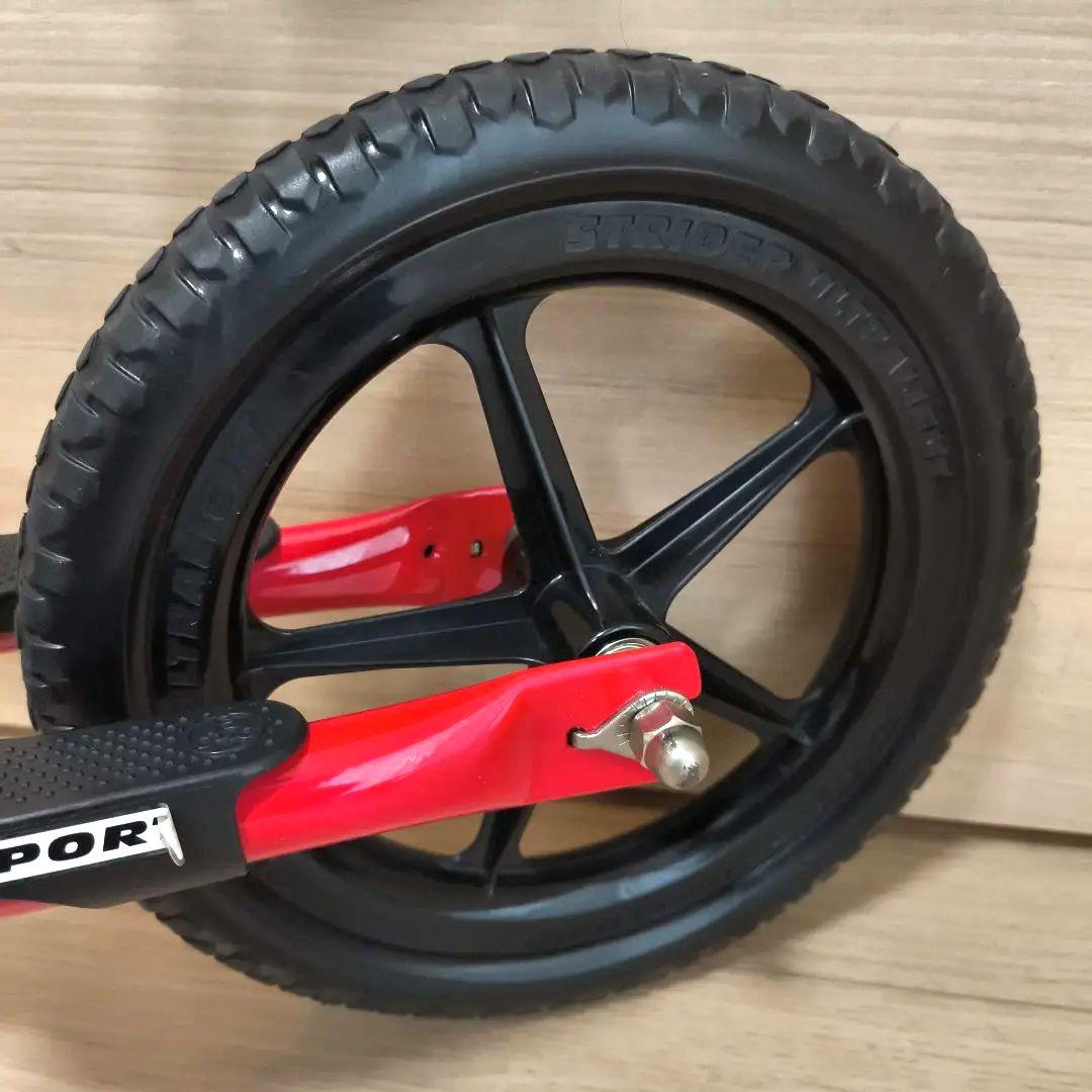 良品 STRIDER バランスバイク レッド　12インチ SPORT スポーツ