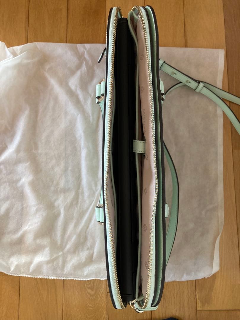 kate spade PCバッグ　ラップトップバッグ
