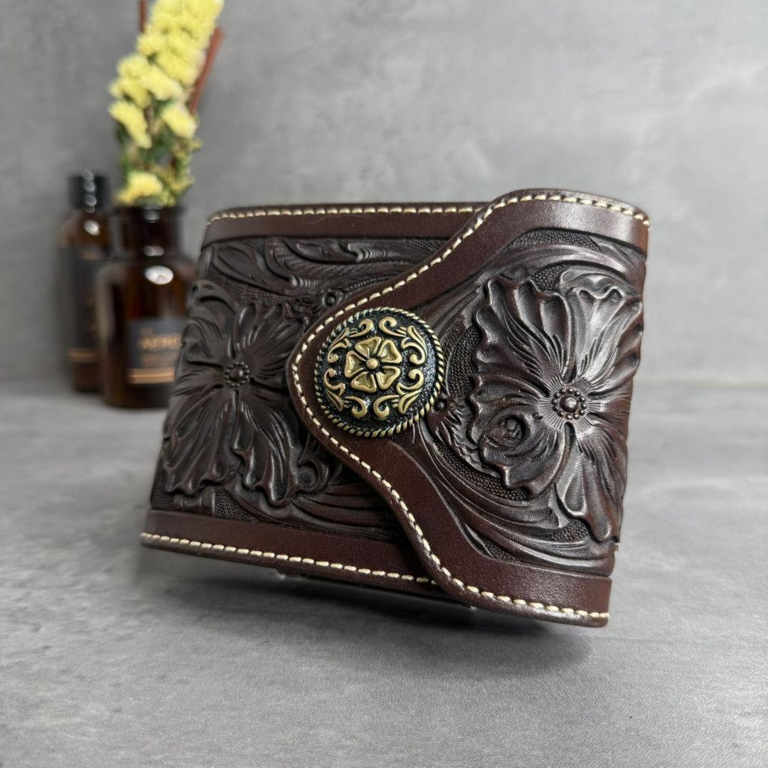 shunyFUNNY ファニー カービング 3つ折り財布 コンチョボタン