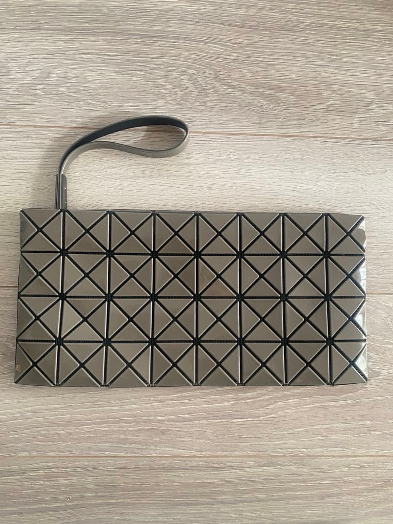 ISSEY MIYAKE イッセイミヤケ　BAOBAO クラッチバッグ