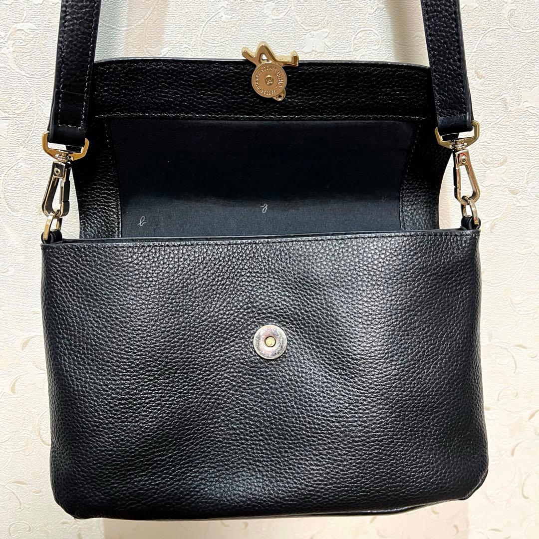agnes b. ショルダーバッグ The b. 本革シボ革クロスボディ2WAY