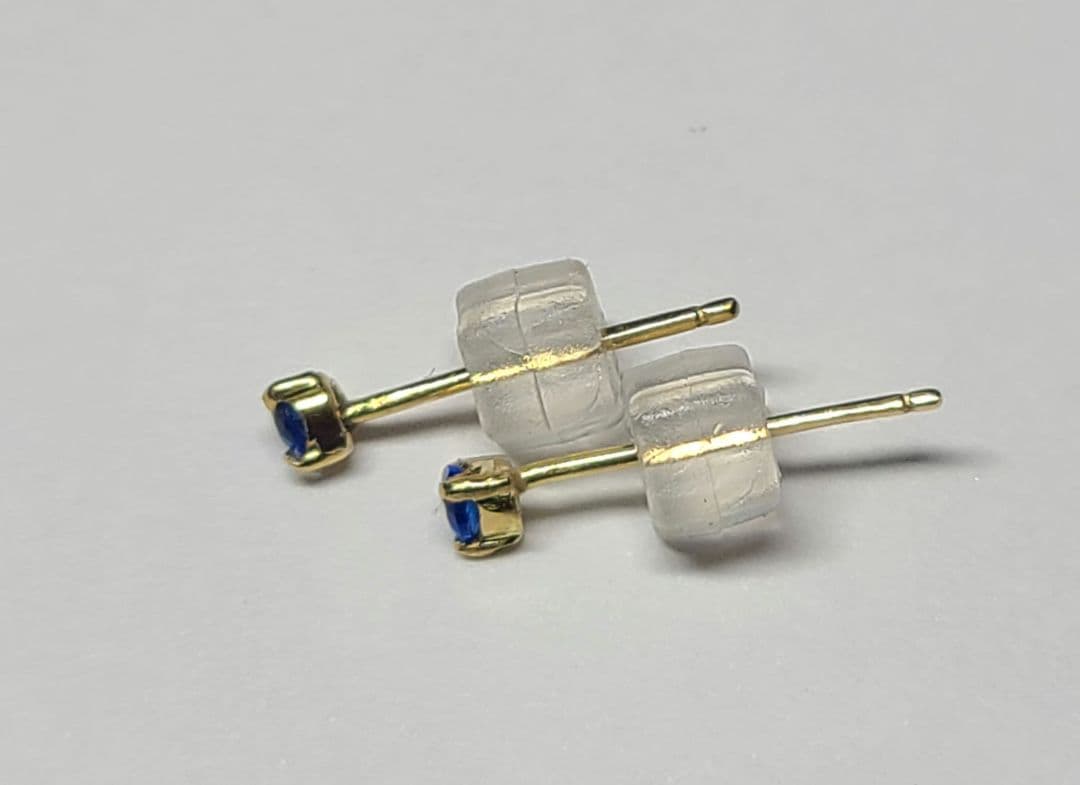 aoba.1225★ドイツ・アイフェル鉱山産アウイナイト★ピアスオーダー