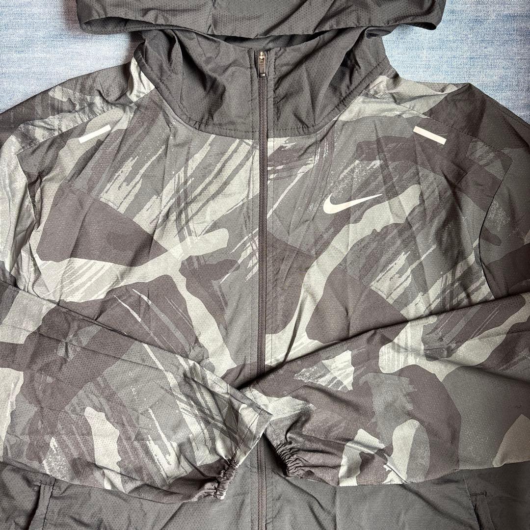 ナイキ レペル ウィンドランナー カモ ランニングジャケット Lサイズ
