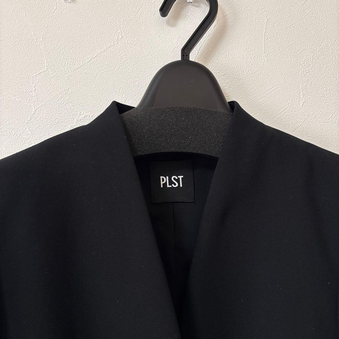 プラステ　ウォームリザーブカラーレスジャケット　ブラック　S