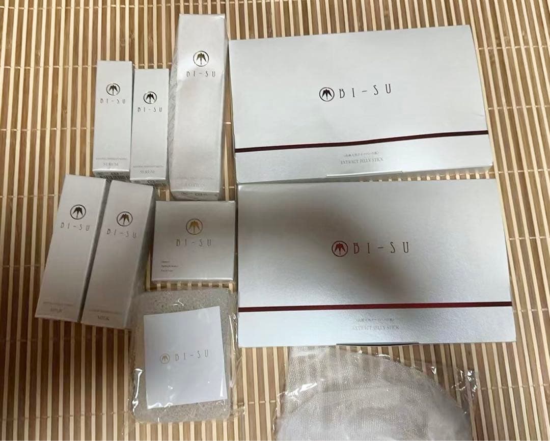 天然アナツバメ巣美容ゼリースティック と BI-SUスキンケアライン　セット