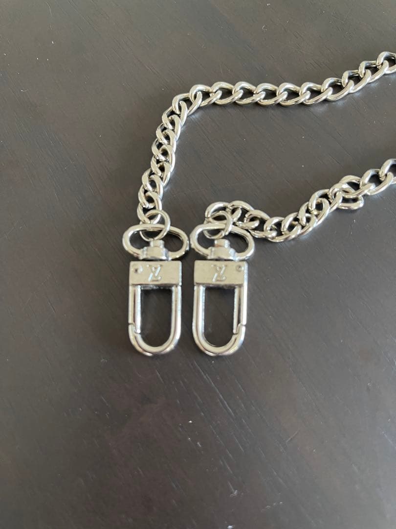 LOUIS VUITTON チェーンウォレットチェーン