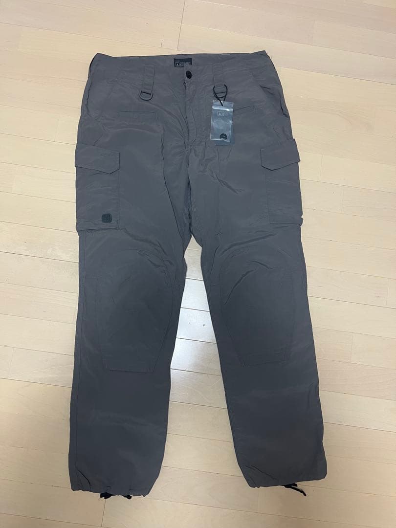 トリプルオートデザイン　TRIPLE AUGHT DESIGN パンツ