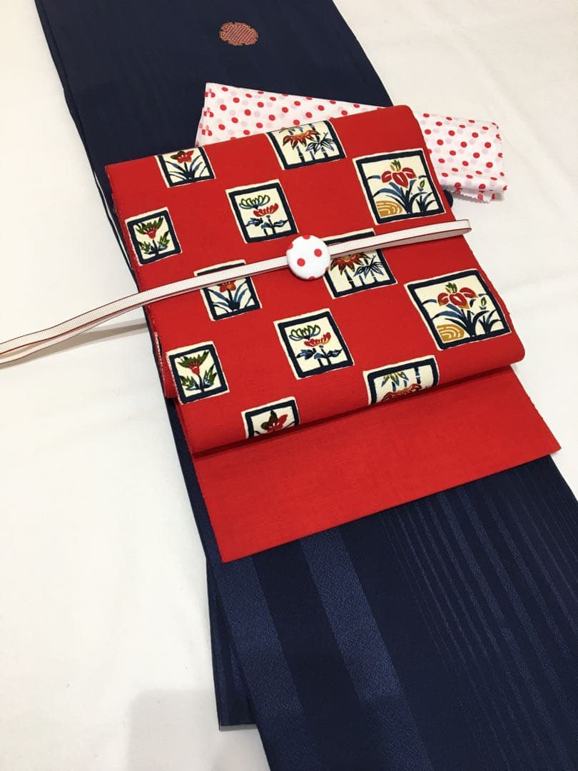 紅型染め【名古屋帯】正絹　紬　レッド