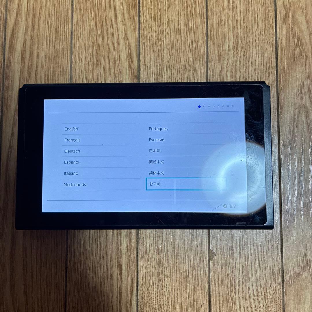 Nintendo Switch 本体　動作問題無し