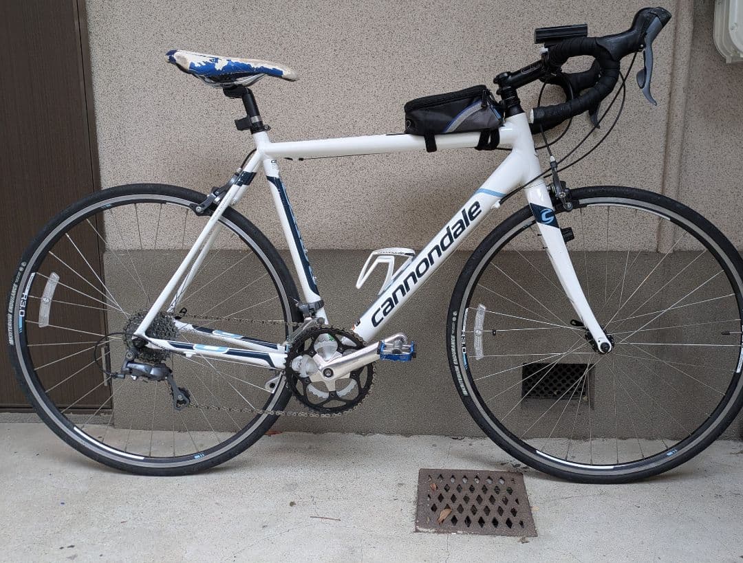【ヤ◯ヤン】Cannondale CAAD8 ロードバイク　引き取り限定