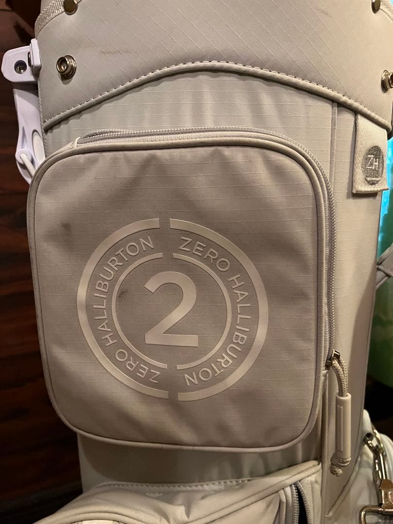 ZERO HALLIBURTON 軽量キャディバッグ ライトグレー