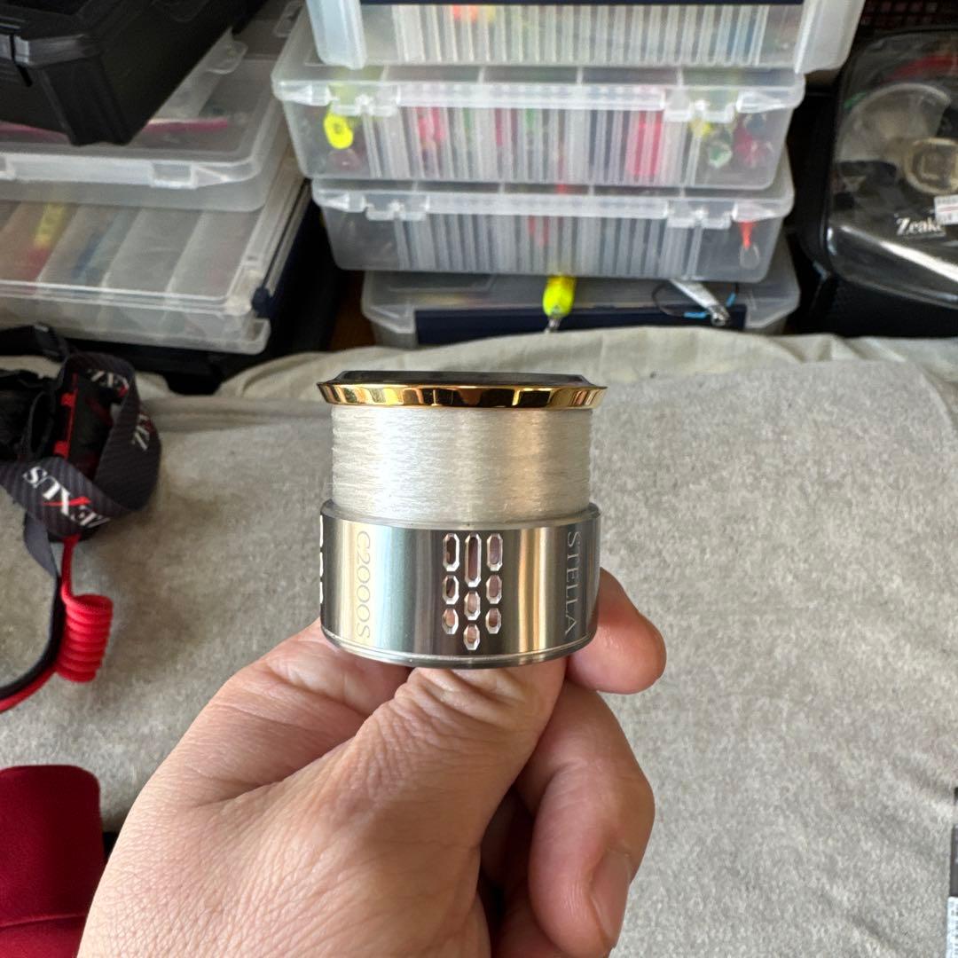 18ステラ替スプール　C2000S