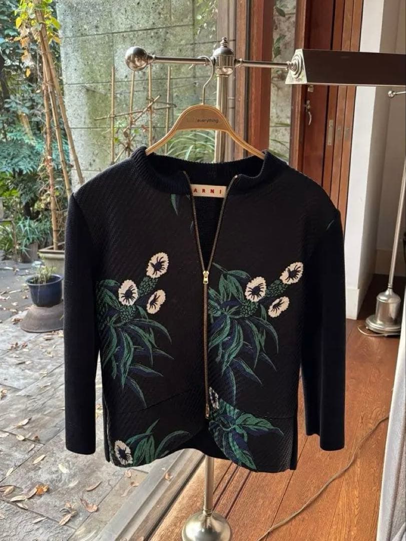 MARNI ノーカラージャケット ブラック 花柄刺繍