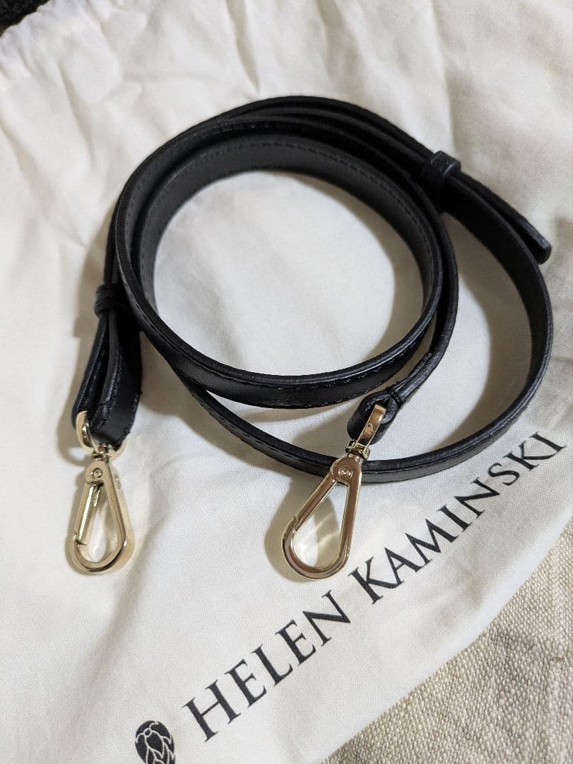 【極美品】ヘレンカミンスキー　黒編み込みラフィアバッグ　CassiaMini