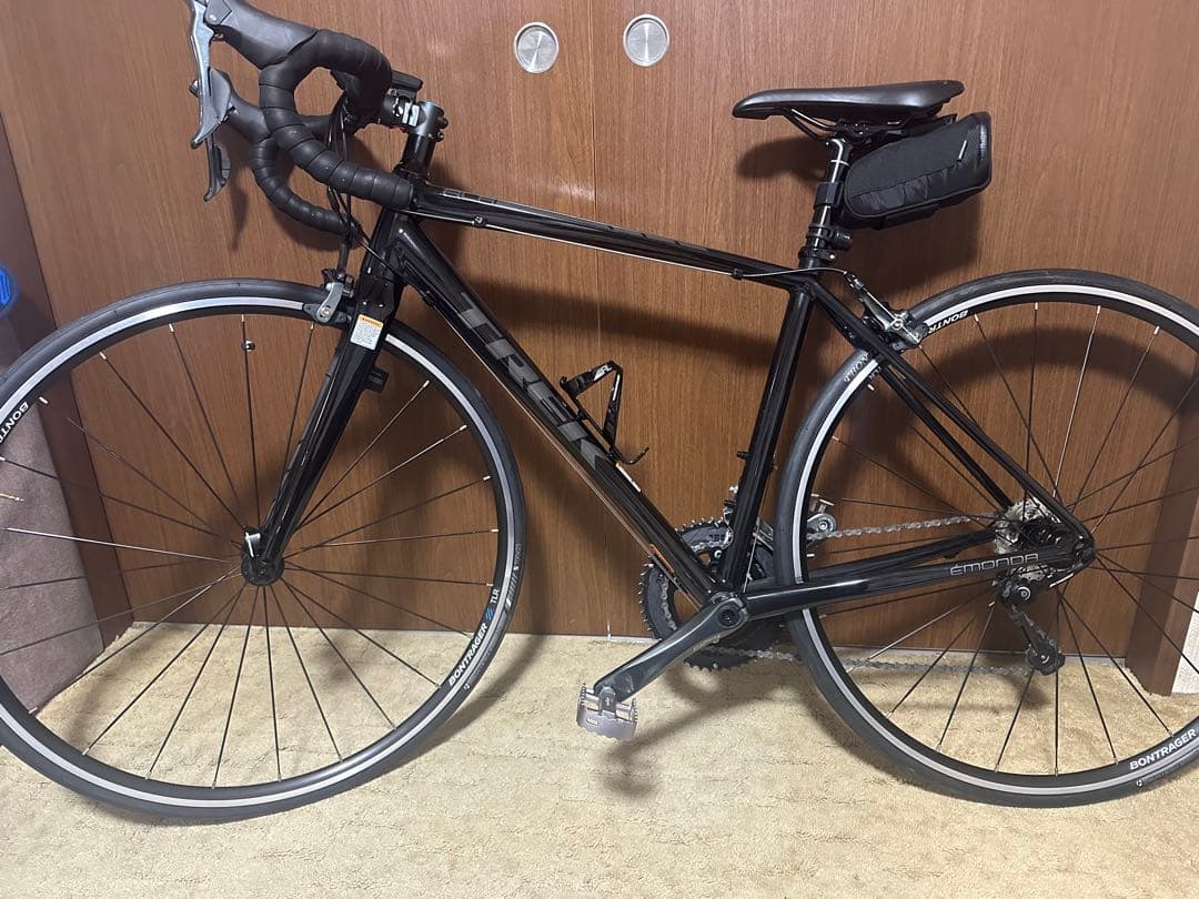 Trek ロードバイク ブラック 700C