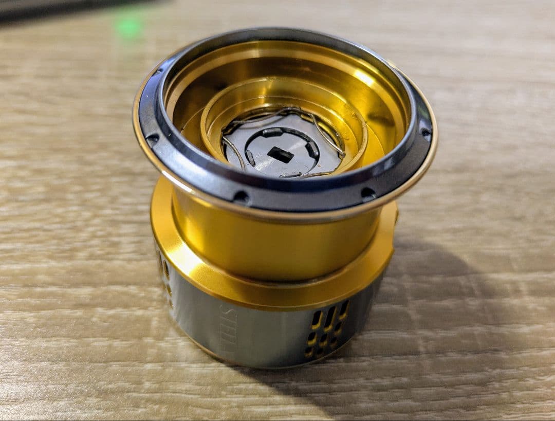 夢屋18ステラ 4000 PE01520 スプール 美品 替えスプール