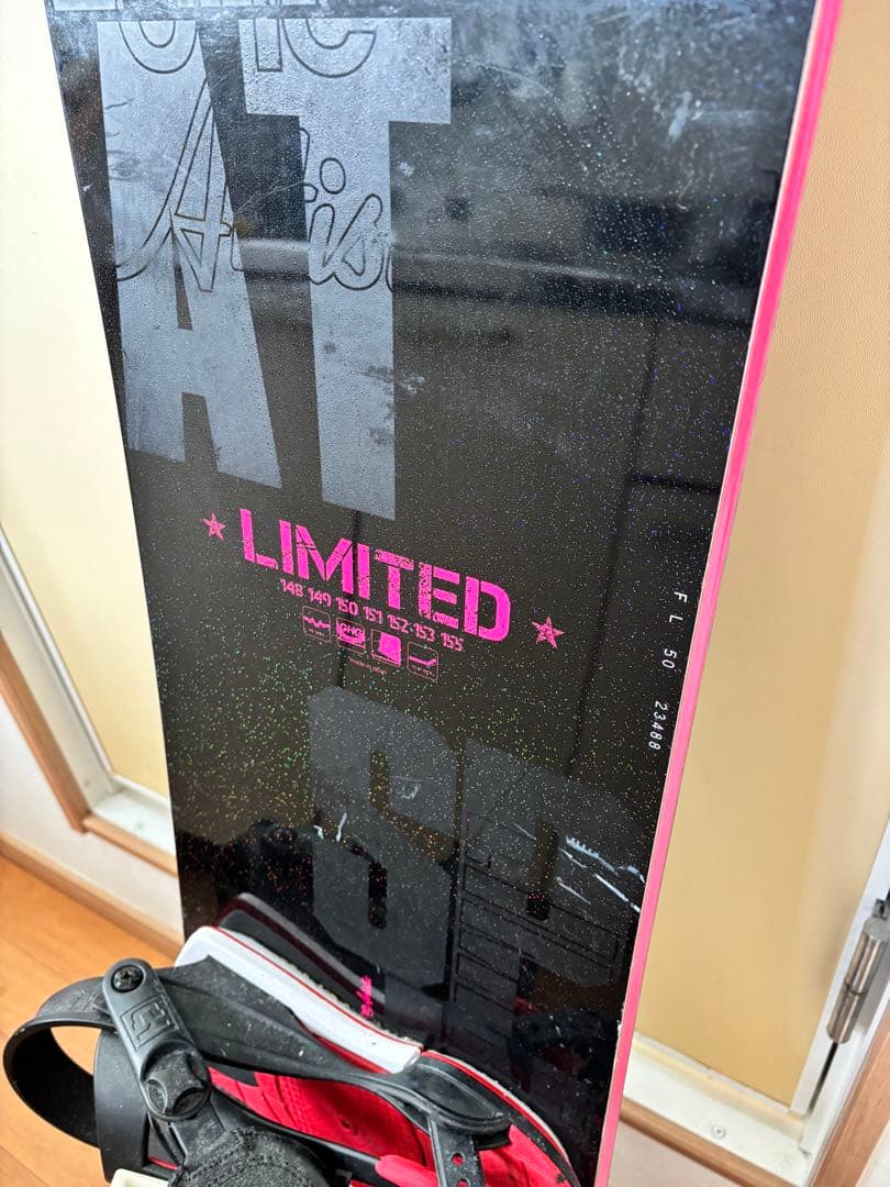 011 Artistic FLAT SPIN グラトリ 板 スノーボード