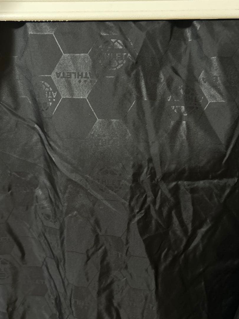 美品 ATHLETA ベンチコート ブラック O