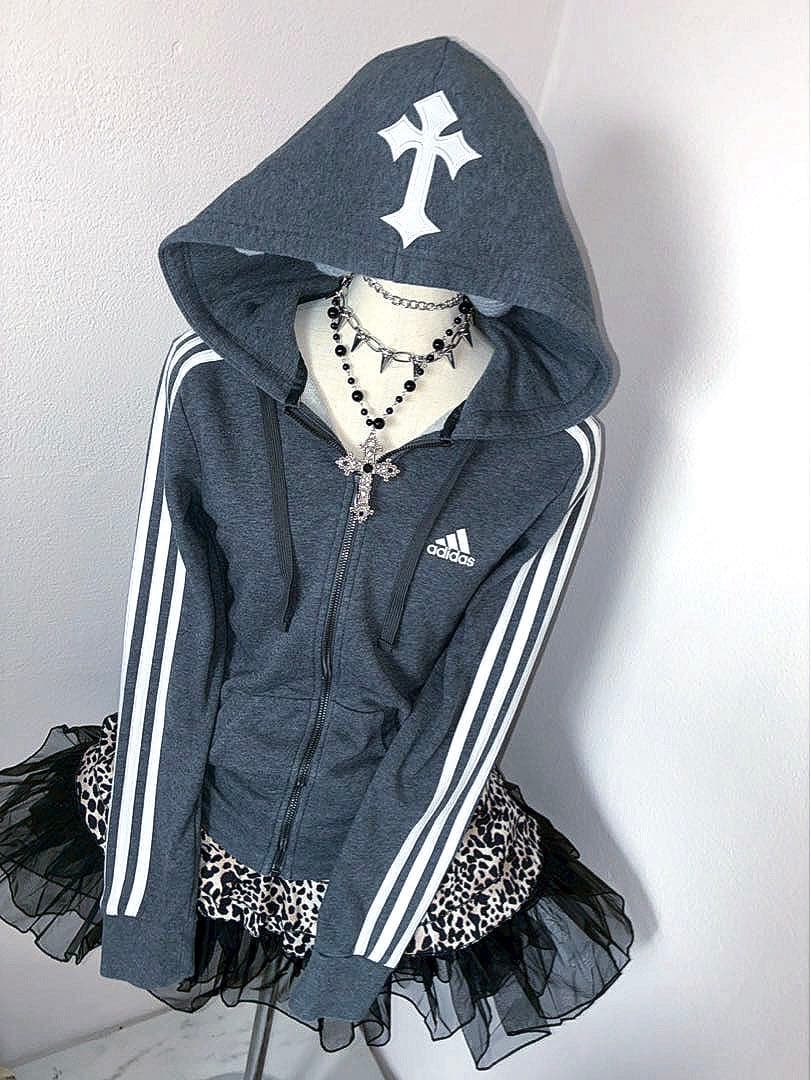 00sadidas３本線十字架y2k 平成ギャル　小悪魔　マクブリンクNANA