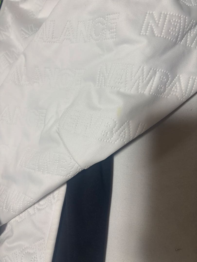 new balance フード付きジャケット M ホワイト/ネイビー