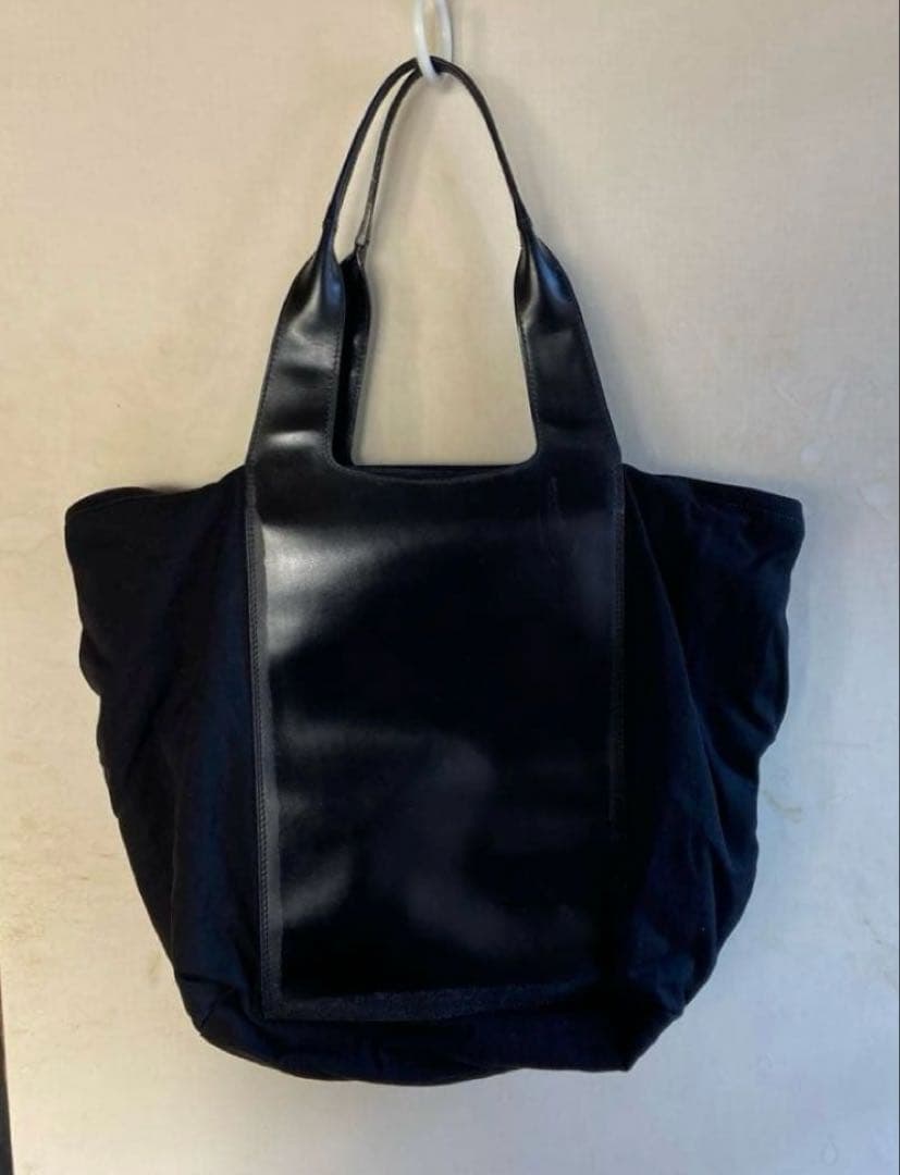 グッチ　大容量トートバッグ