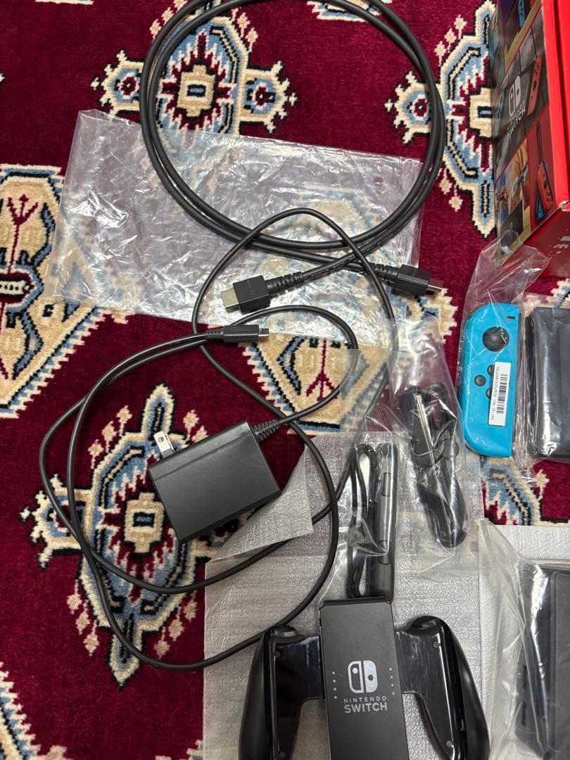 Nintendo Switch 本体　バッテリー強化版　sdカード付き