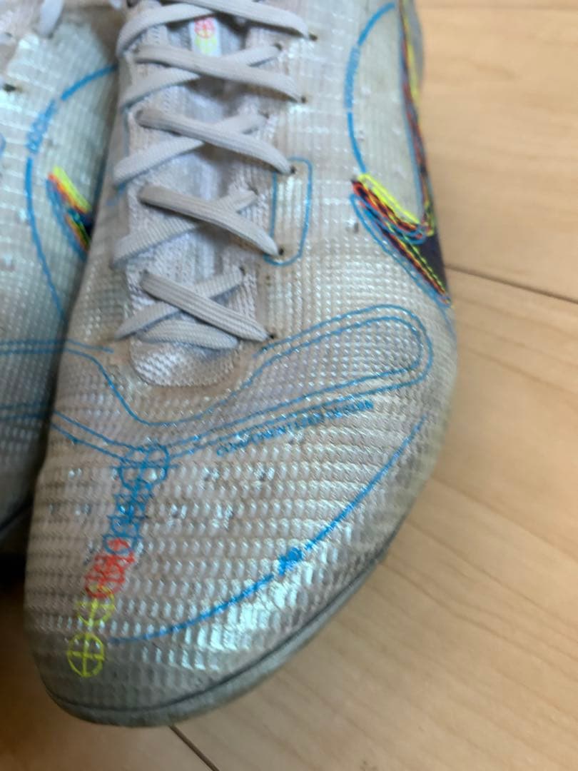 ナイキ マーキュリアル ベイパー14 FG