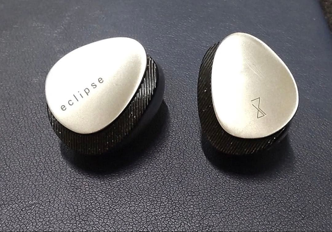 Melodic Artification Eclipse イヤホン　中古