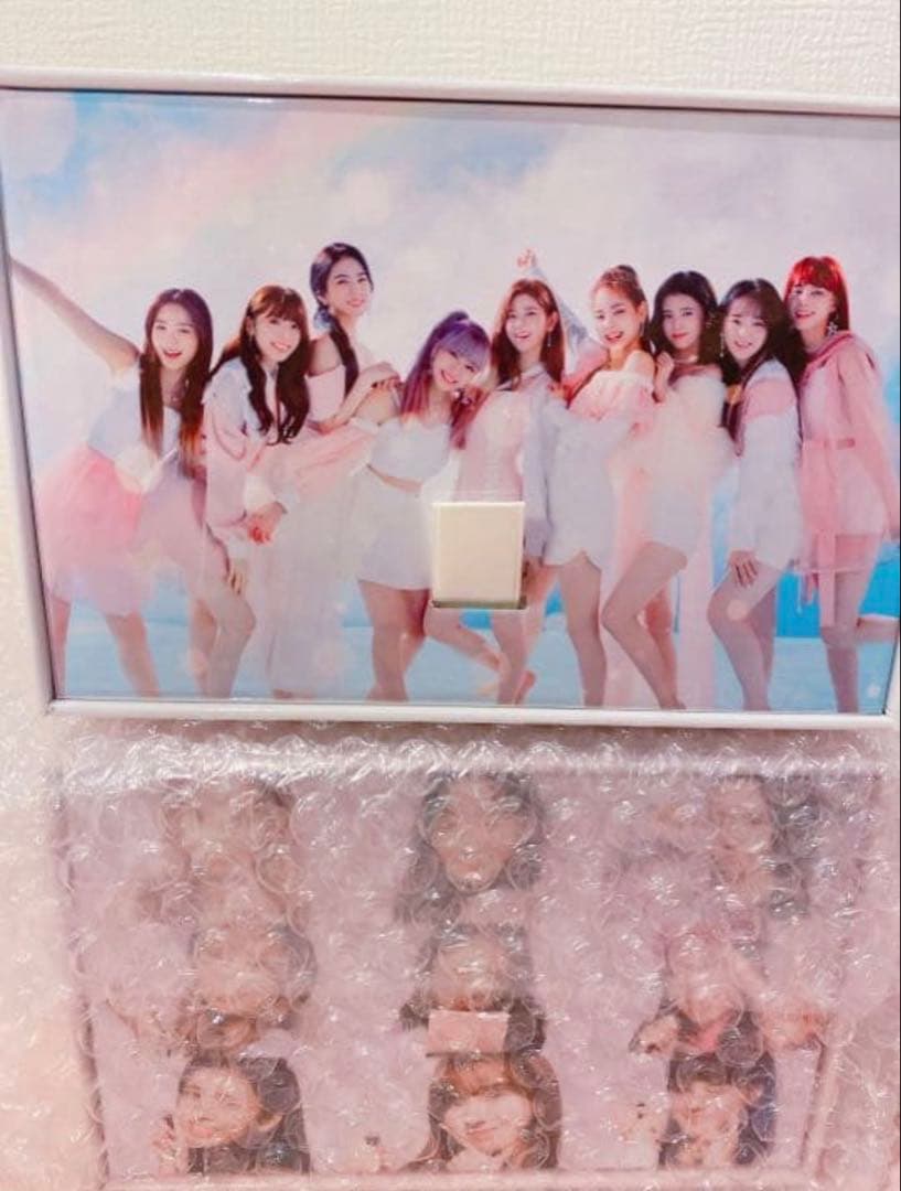 邦楽 Niziu CD step and a step take a picture