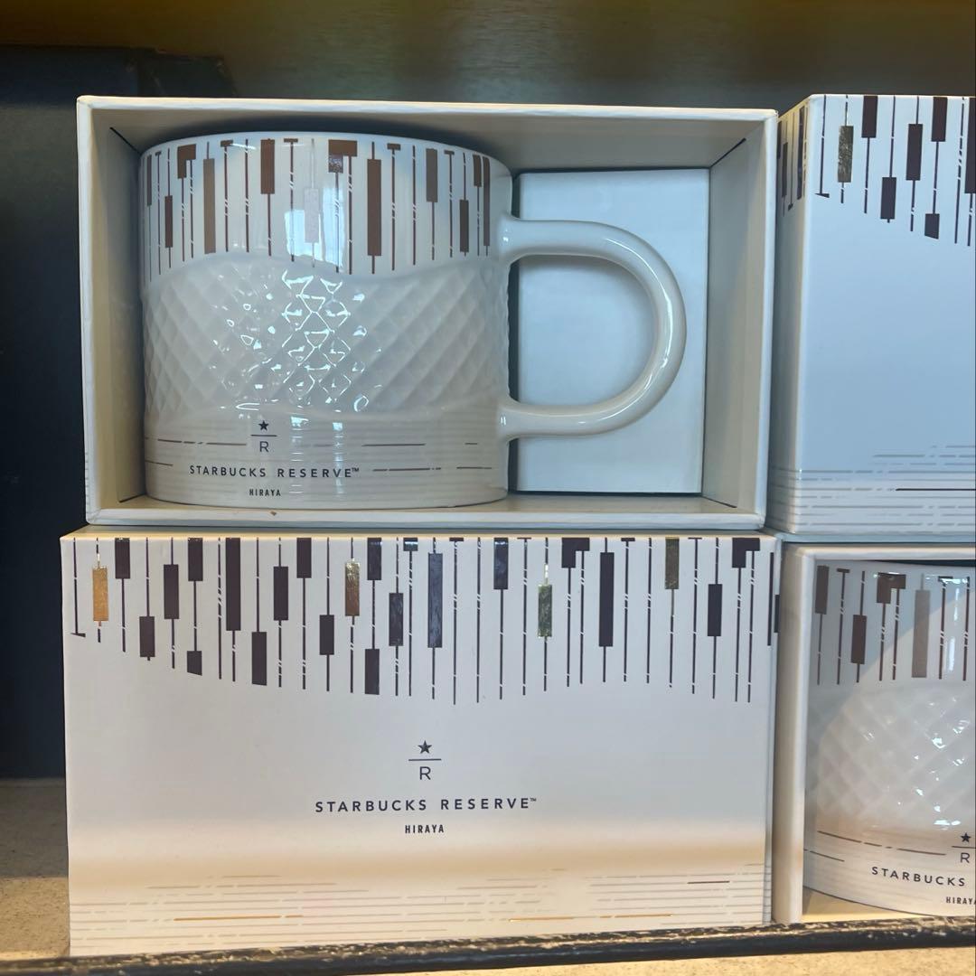 スターバックス　ティーカップ　ペアルックス白コーヒー色