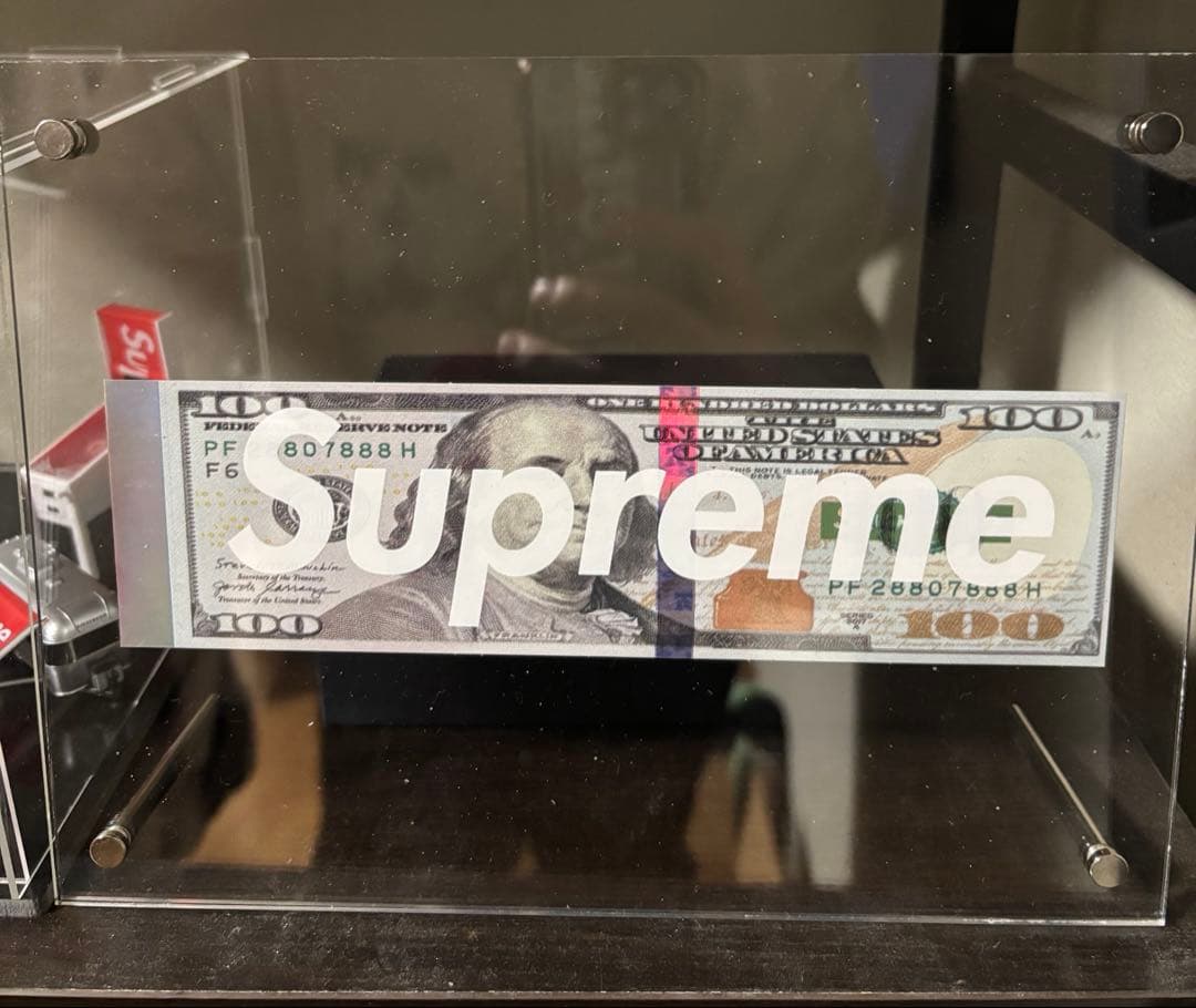 アクリルスタンド付Supreme box logo100ドル札デザインステッカー
