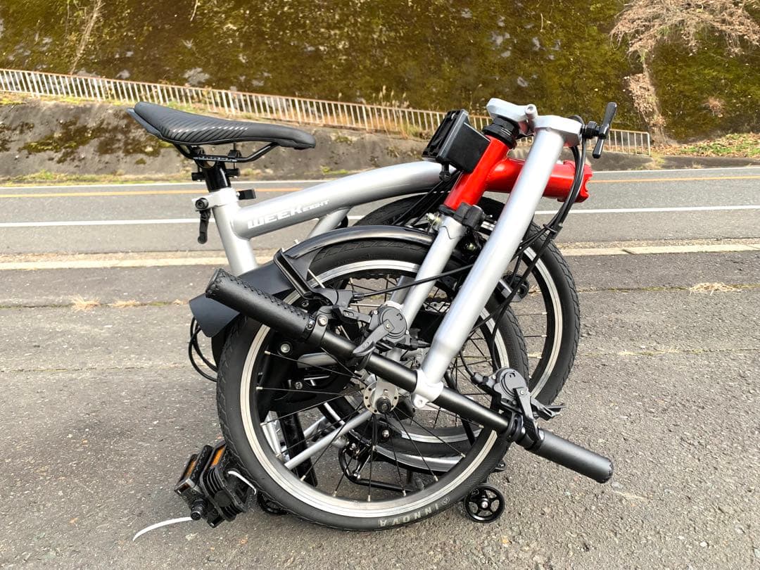 【美品】未使用品 即乘 折り畳み転車 EIGHT ミニベロSRF3 内3速 16