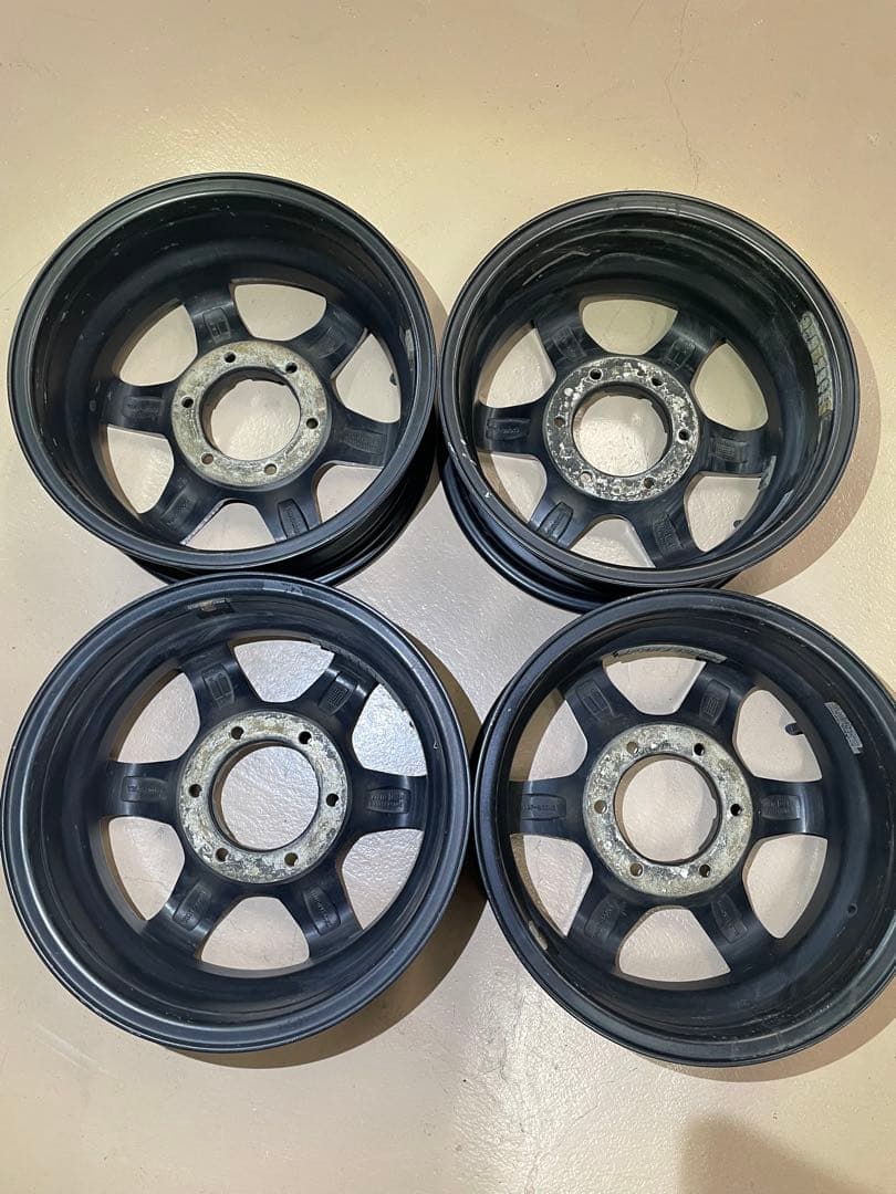 ハイエース200系１５インチホイール、中古