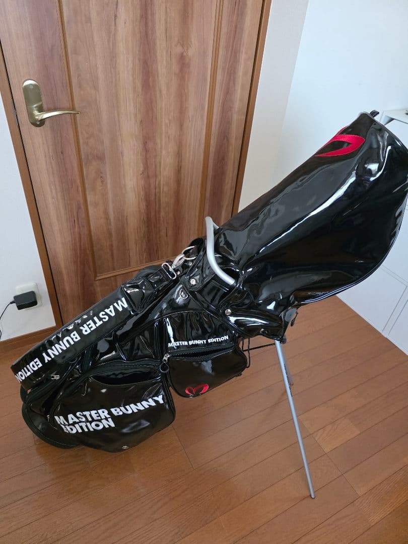 週末限定 MASTER BUNNY EDITION スタンド式キャディバッグ
