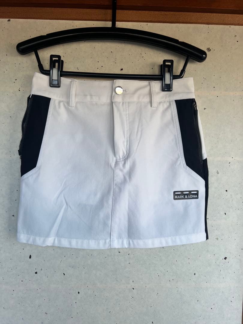 MARK & LONA ホワイト ブラック スカート