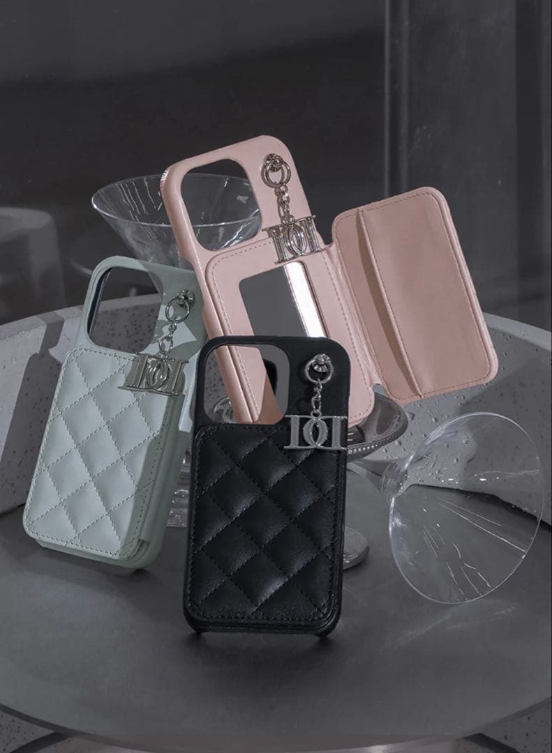 Darich キルティングミラーDDチャームiPhoneケース